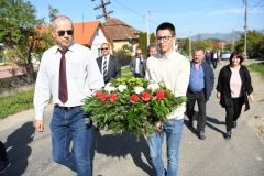 Kiss László és Gergely viszi a Kör koszorúját